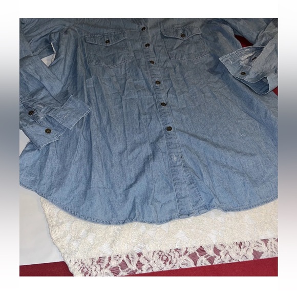 XL hint of mint BLUE Jean shirt white LACE BACK Chambray Oversized button up XL - Picture 10 of 12